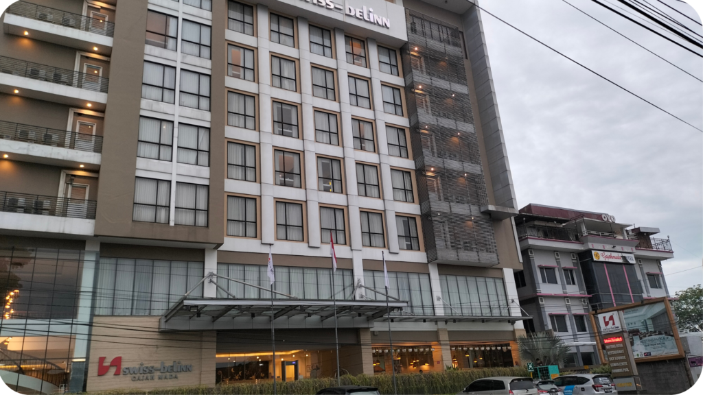 3/4/5 Star Hotel Tour-Medan